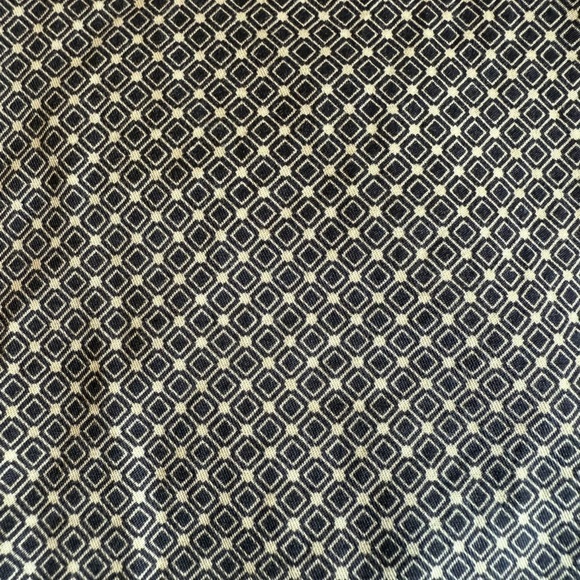 Talbots Blue Patterned Women's Bermudas Size 16W Inseam 11” - Picture 4 of 5